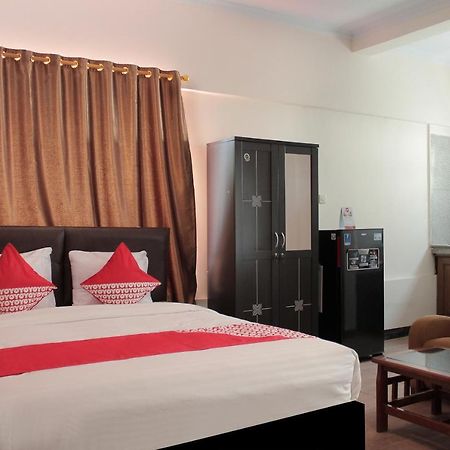 Oyo 222 M@Jayakarta Hotell Exteriör bild