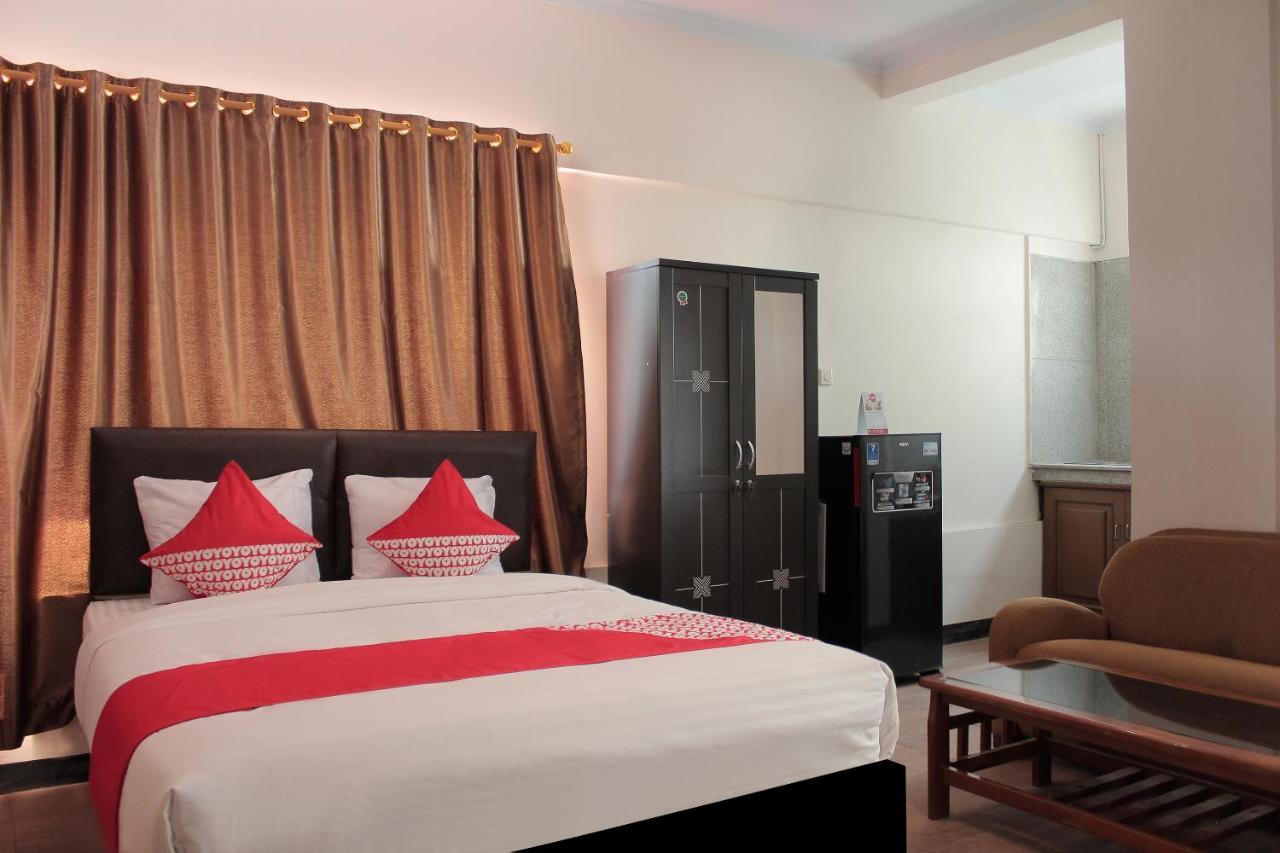 Oyo 222 M@Jayakarta Hotell Exteriör bild